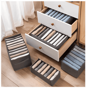 Caixa organizadora de roupa