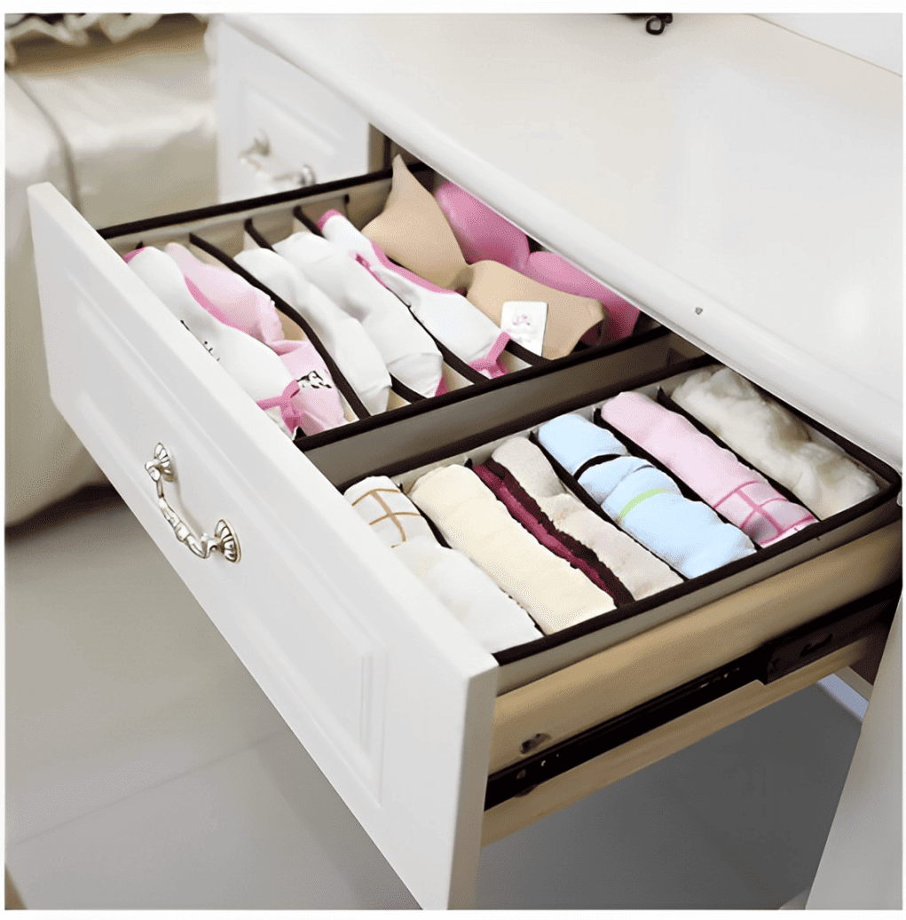 Caixa organizadora de roupa